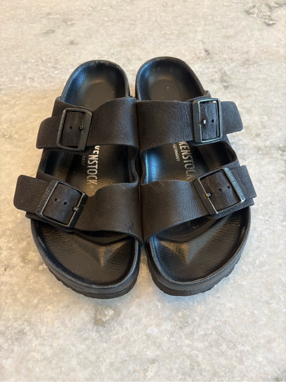 Birkenstock Leather All Black Arizona sandals size 38 / 7